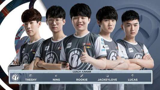 确定性的首 确定性的首